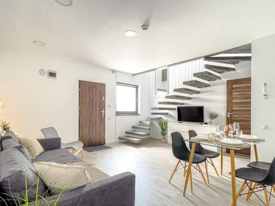 Ultracentral Modern Apartment Тыргу-Муреш Экстерьер фото